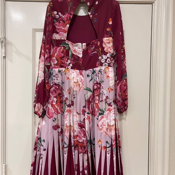Ted Baker Esperan Serenity Pleated Dress - Picture 3 of 8